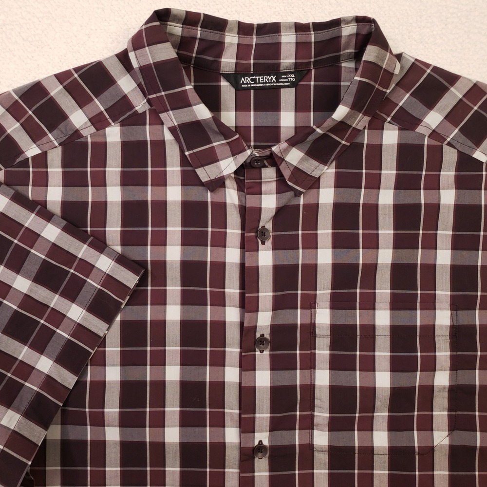 Arc'teryx Brohm Button Up Short Sleeve Shirt Mens XXL Burgundy Plaid Lightweight